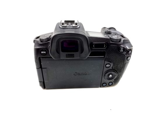 camara digital evil canon eos r