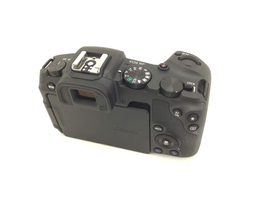 camara digital evil canon eos rp