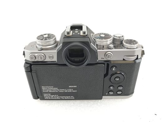 camara digital evil nikon z fc+16-50mm f/3.5-6.3 vr dx nikkor-z