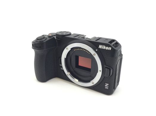 camara digital evil nikon z30