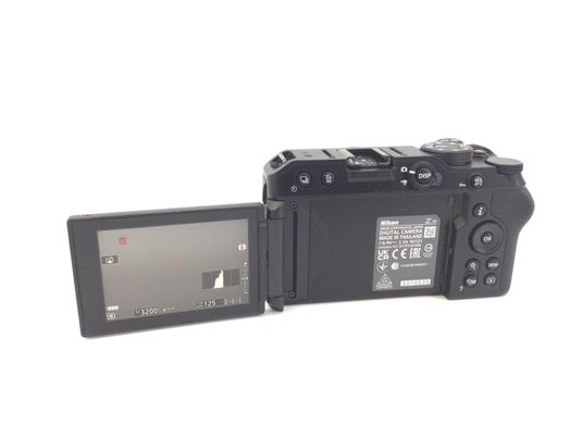 camara digital evil nikon z30