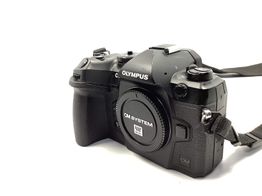 camara digital evil olympus om-1