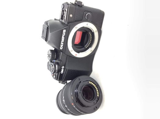 camara digital evil olympus om-d e-m10 mark ii