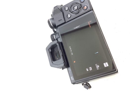 camara digital evil olympus om-d e-m10 mark ii