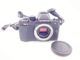 camara digital evil olympus om-d e-m10 mark ii