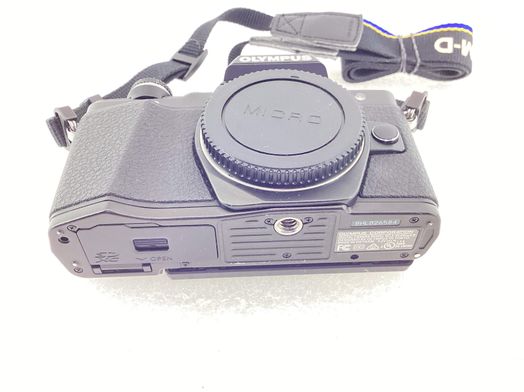 camara digital evil olympus om-d e-m10 mark ii