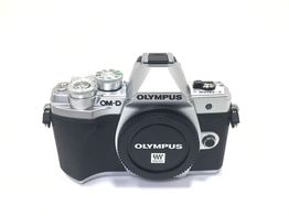camara digital evil olympus om-d e-m10 mark iii