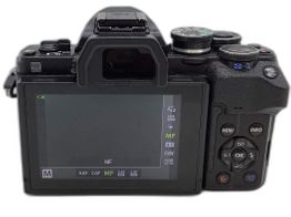 camara digital evil olympus om-d e-m10 mark iv