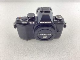 camara digital evil olympus om-d e-m10