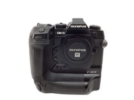 camara digital evil olympus om-d e-m1x