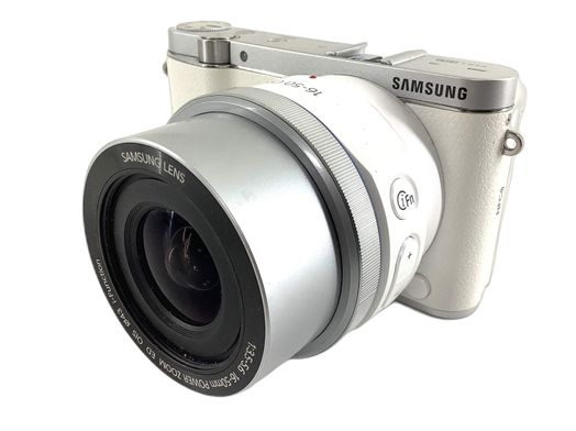 camara digital evil samsung nx3000