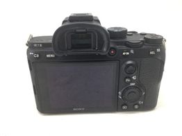 camara digital evil sony alpha a7 iii (ilce-7m3)