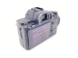 camara digital evil sony alpha a7 iii (ilce-7m3)