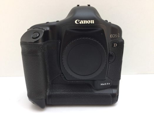 camara digital reflex canon eos-1 d mark ii n