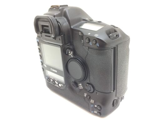 camara digital reflex canon eos-1 d mark ii n