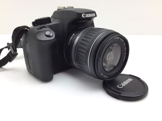 camara digital reflex canon eos 1000d+ef-s 18-55mm 1:3.5-5.6 is