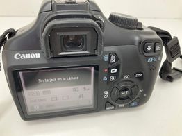 camara digital reflex canon eos 1100d+ef-s 18-55mm 1:3.5-5.6 is ii