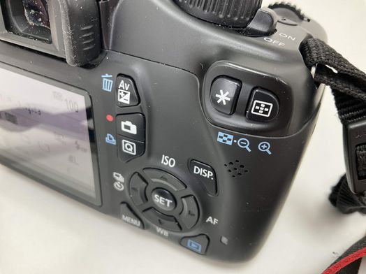 camara digital reflex canon eos 1100d+ef-s 18-55mm 1:3.5-5.6 is ii