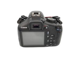 camara digital reflex canon eos 1300d+ef-s 18-55mm 1:3.5-5.6 iii