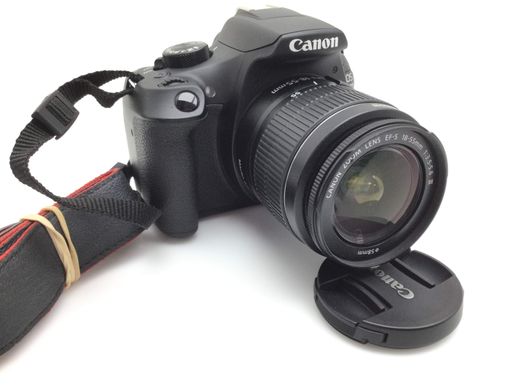 camara digital reflex canon eos 1300d+ef-s 18-55mm 1:3.5-5.6 iii