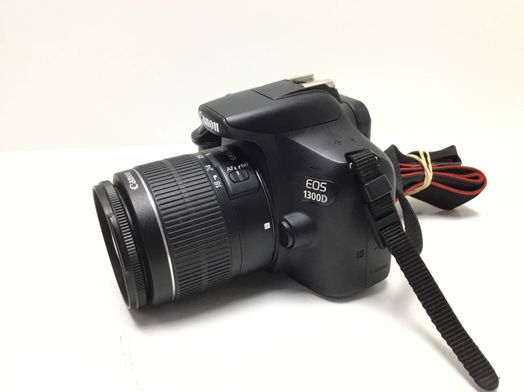 camara digital reflex canon eos 1300d+ef-s 18-55mm 1:3.5-5.6 iii