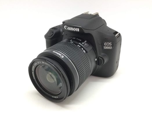 camara digital reflex canon eos 1300d+ef-s 18-55mm 1:3.5-5.6 iii