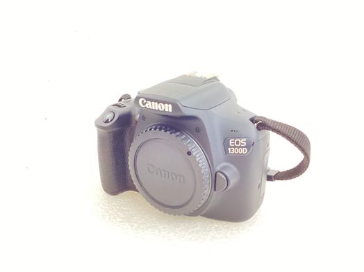 camara digital reflex canon eos 1300d