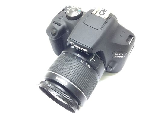 camara digital reflex canon eos 2000d+ef-s 18-55mm dc iii