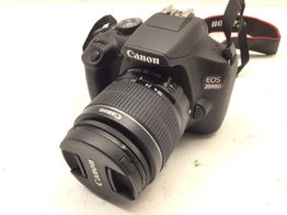camara digital reflex canon eos 2000d+ef-s 18-55mm dc iii