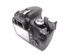 camara digital reflex canon eos 2000d+ef-s 18-55mm dc iii