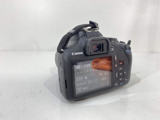 camara digital reflex canon eos 2000d