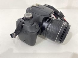 camara digital reflex canon eos 2000d