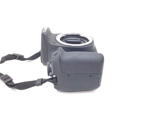 camara digital reflex canon eos 2000d