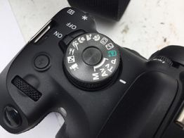 camara digital reflex canon eos 2000d