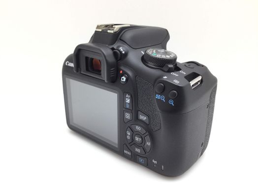 camara digital reflex canon eos 2000d