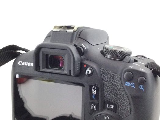 camara digital reflex canon eos 2000d