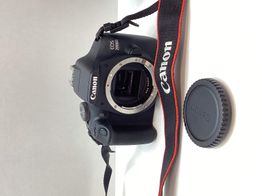 Camara Digital Reflex Canon Eos 2000d