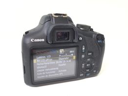 camara digital reflex canon eos 2000d