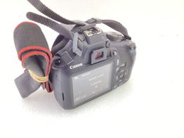 camara digital reflex canon eos 2000d