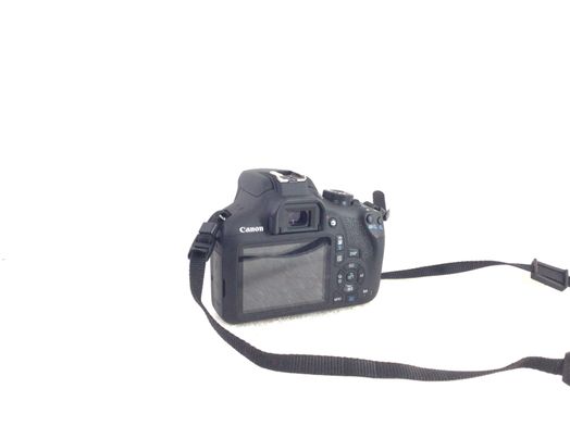 camara digital reflex canon eos 2000d