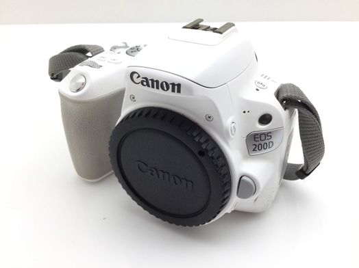 camara digital reflex canon eos 200d