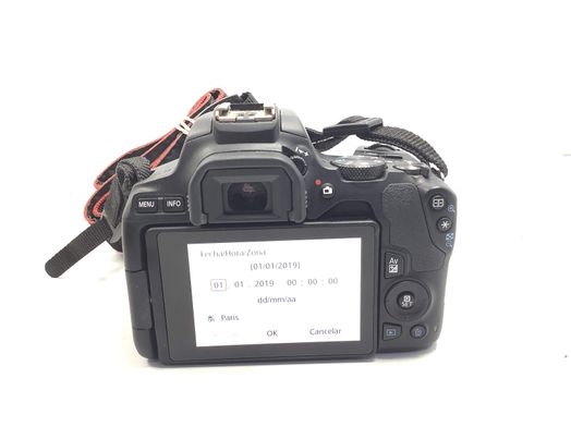 camara digital reflex canon eos 250d