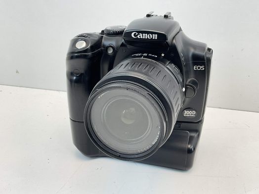 camara digital reflex canon eos 300d+ef-s 18-55mm 1:3.5-5.6