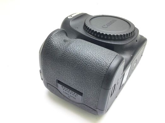 camara digital reflex canon eos 5d mark iii