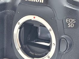 camara digital reflex canon eos 5d mark iii