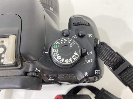 camara digital reflex canon eos 600d+ef-s 18-55mm 1:3.5-5.6 is ii