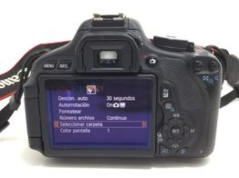 camara digital reflex canon eos 600d+ef-s 18-55mm 1:3.5-5.6 is ii