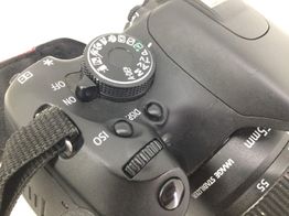 camara digital reflex canon eos 600d+ef-s 18-55mm 1:3.5-5.6 is ii