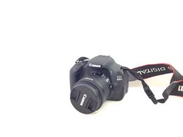 camara digital reflex canon eos 600d+ef-s 18-55mm 1:3.5-5.6 is ii