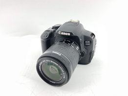 camara digital reflex canon eos 700d+ef-s 18-55mm 1:3.5-5.6 is stm